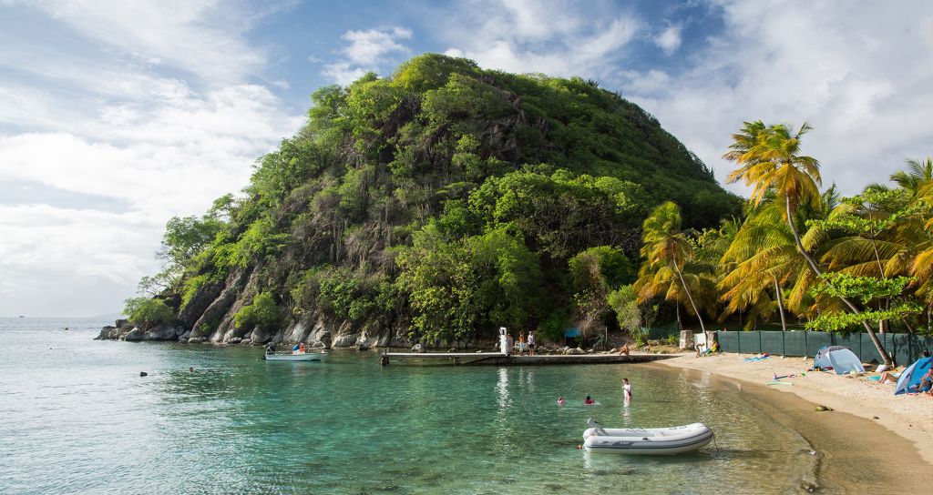 Évadez-vous en Guadeloupe : entre montagne, forêt tropicale et plages de rêve